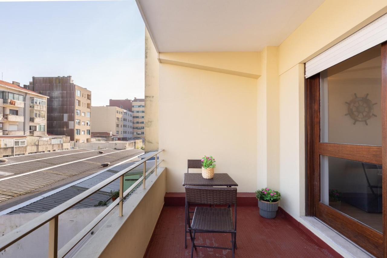 Host Wise - Trendy Bright Flats With Jacuzzi - 5 Min Beach Matosinhos  Εξωτερικό φωτογραφία