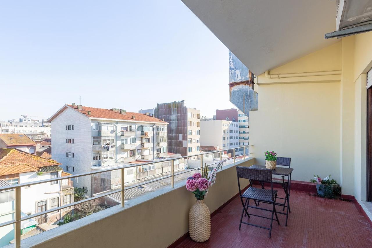Host Wise - Trendy Bright Flats With Jacuzzi - 5 Min Beach Matosinhos  Εξωτερικό φωτογραφία
